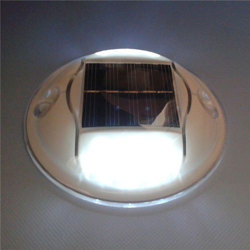 施路達粘貼式抗振pc太陽能道釘