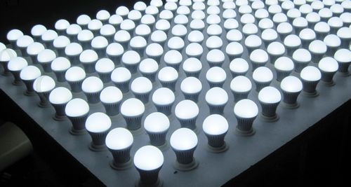 大功率360度30W超亮冷鍛LED燈泡 照亮優(yōu)質(zhì)生活，廠家直銷(xiāo)超低價(jià)